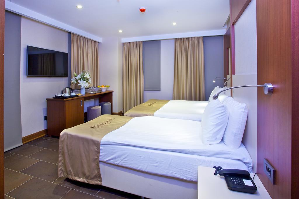 The Coach Hotel Κωνσταντινούπολη Δωμάτιο φωτογραφία
